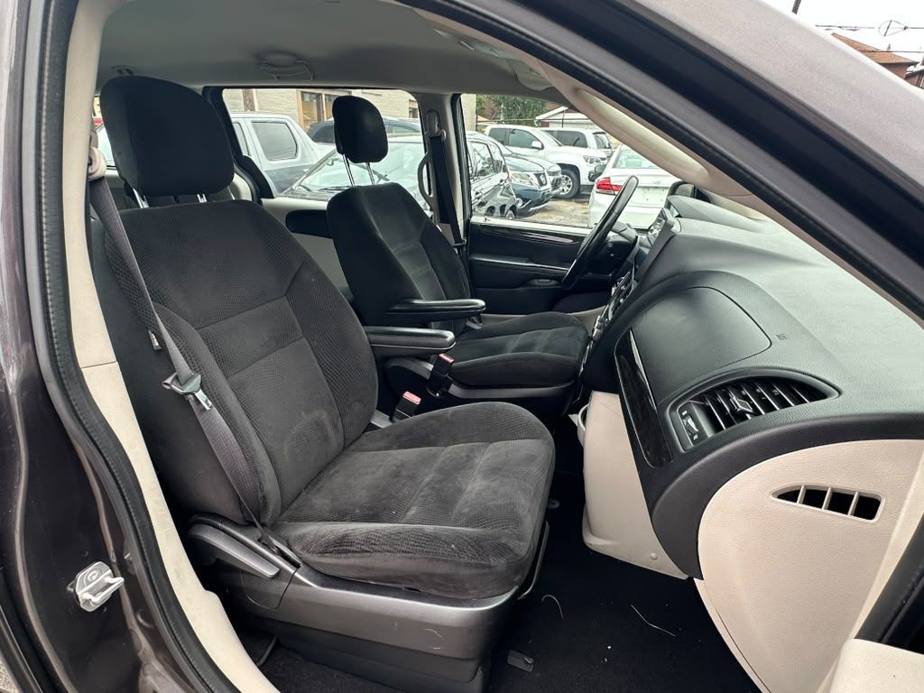 2016 Dodge Grand Caravan Image 18