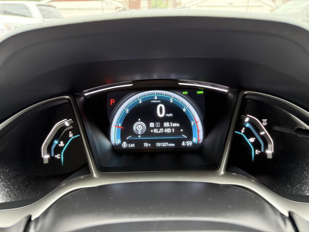 2017 Honda Civic Image 14