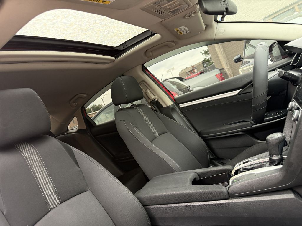 2017 Honda Civic Image 17