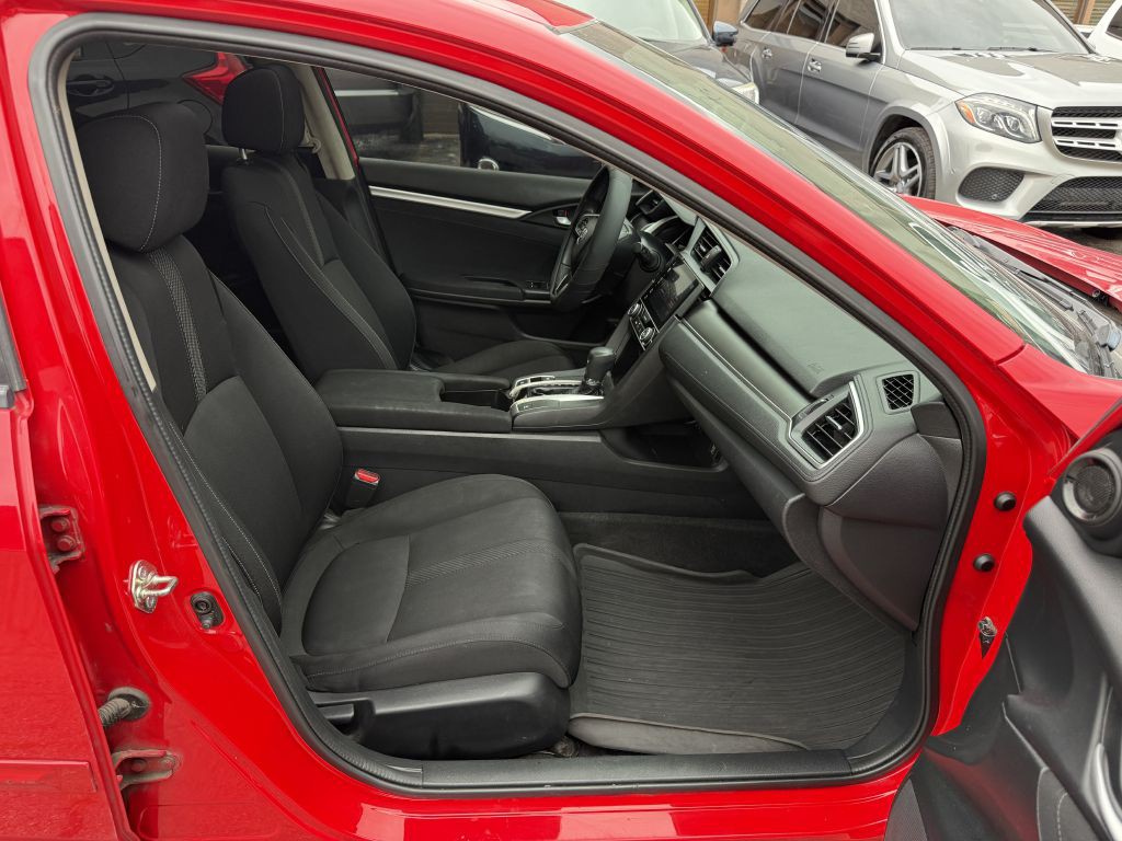 2017 Honda Civic Image 19