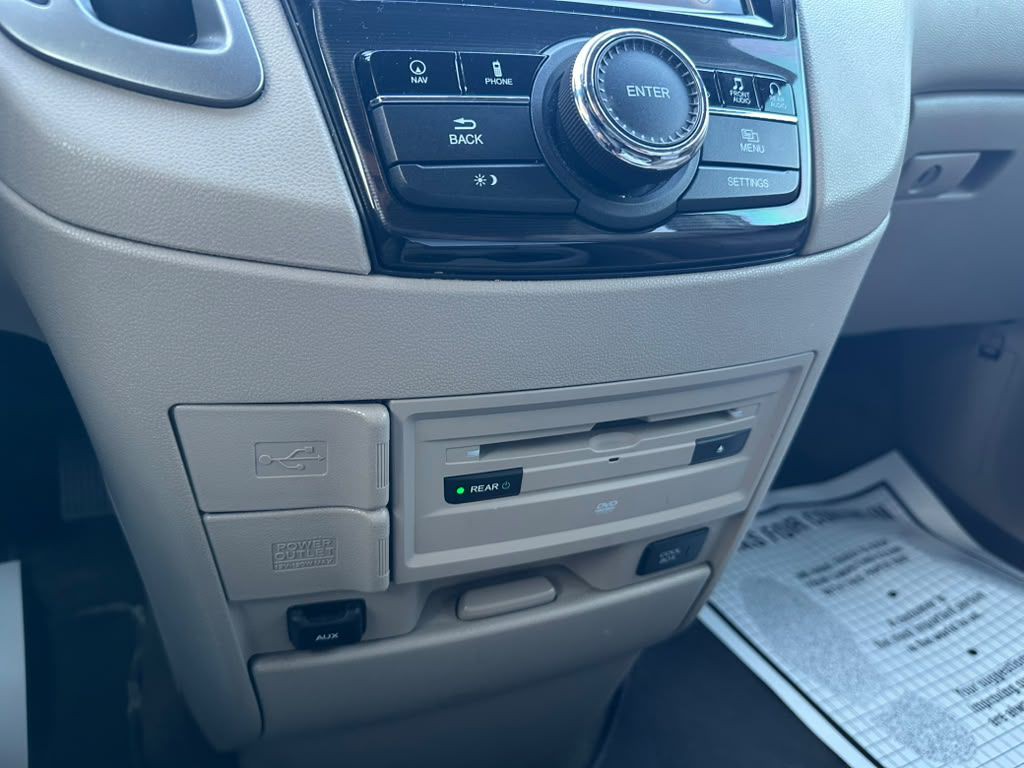 2014 Honda Odyssey Image 20