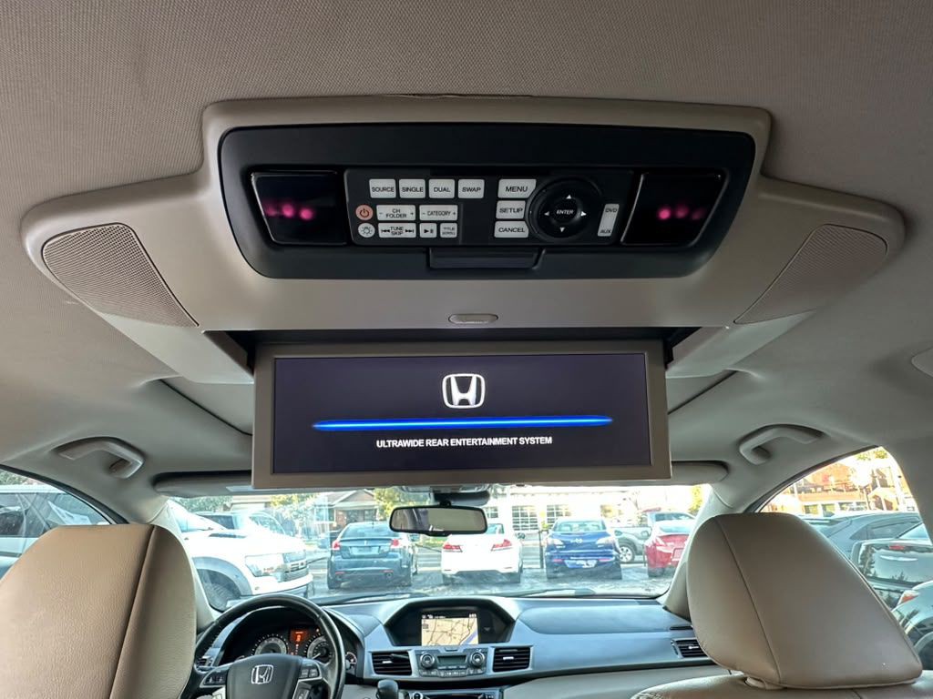 2014 Honda Odyssey Image 24