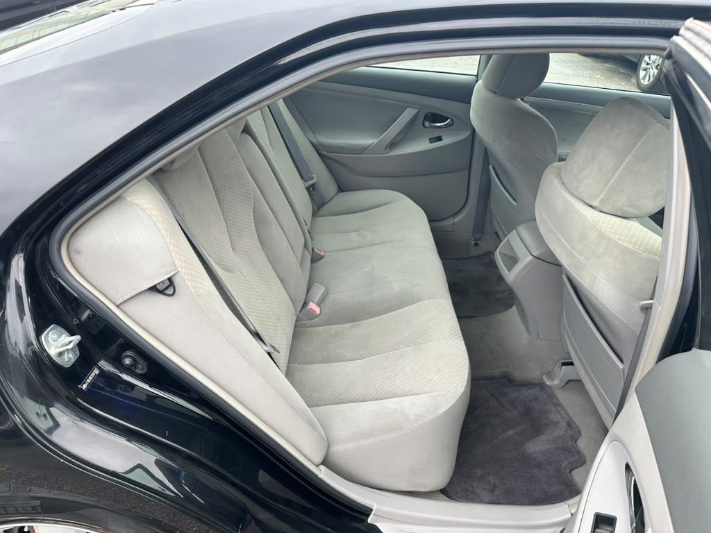 2007 Toyota Camry Image 18