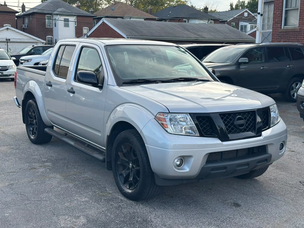 2020 Nissan Frontier Image 1