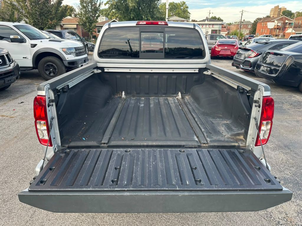 2020 Nissan Frontier Image 23