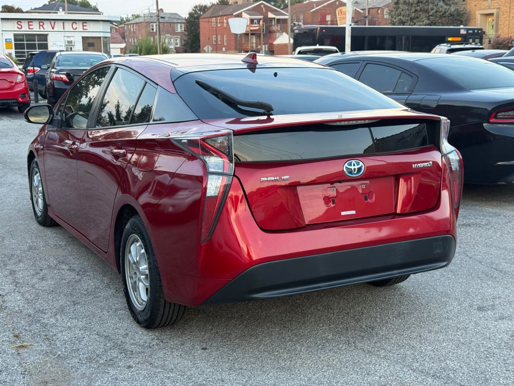2016 Toyota Prius Image 5