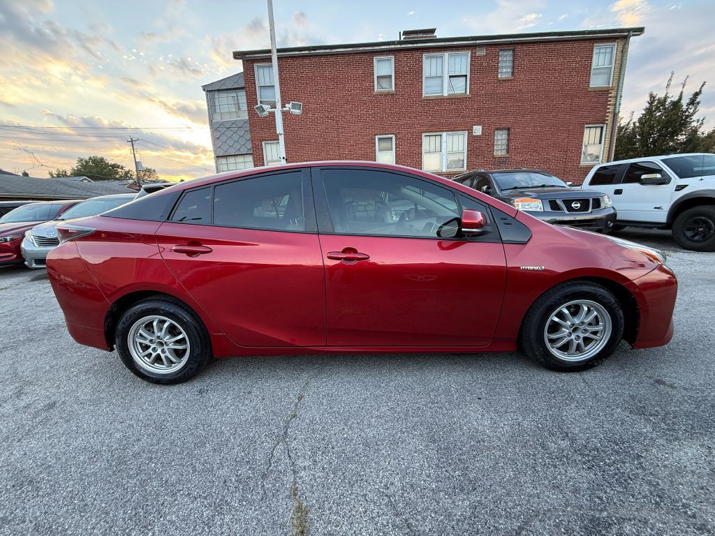 2016 Toyota Prius Image 7