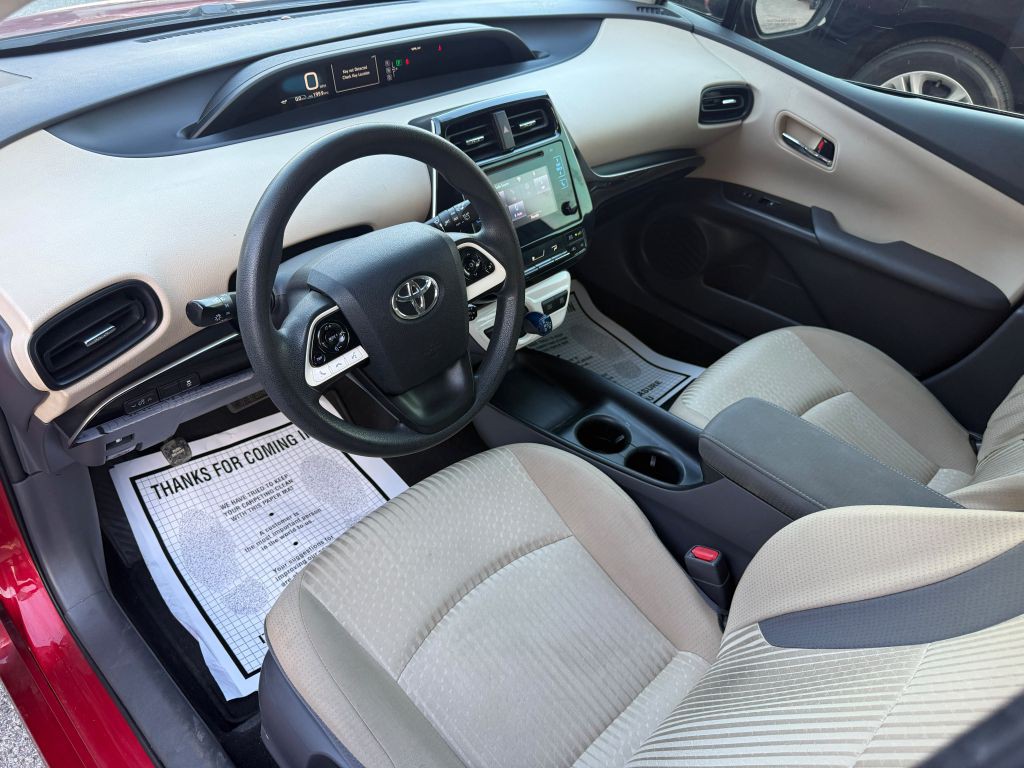 2016 Toyota Prius Image 15