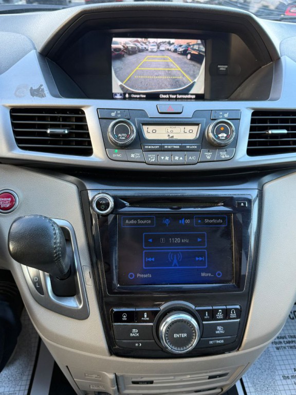 2017 Honda Odyssey Image 18