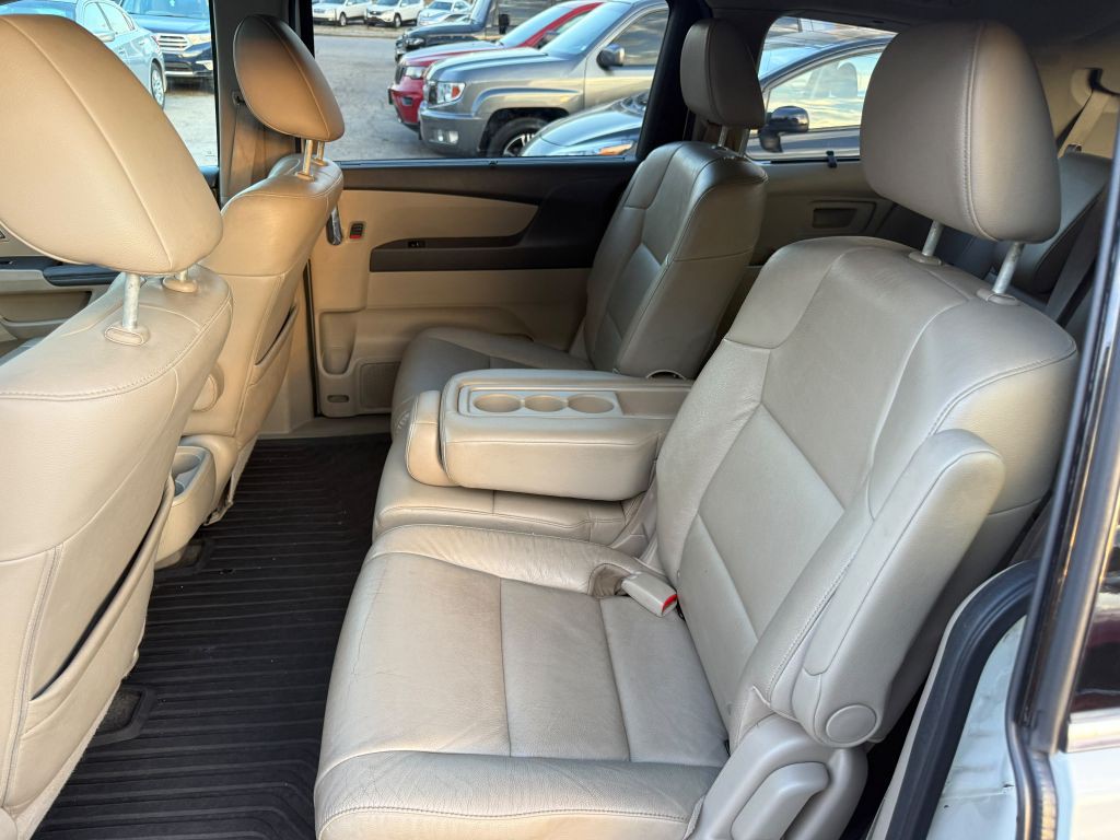 2017 Honda Odyssey Image 21