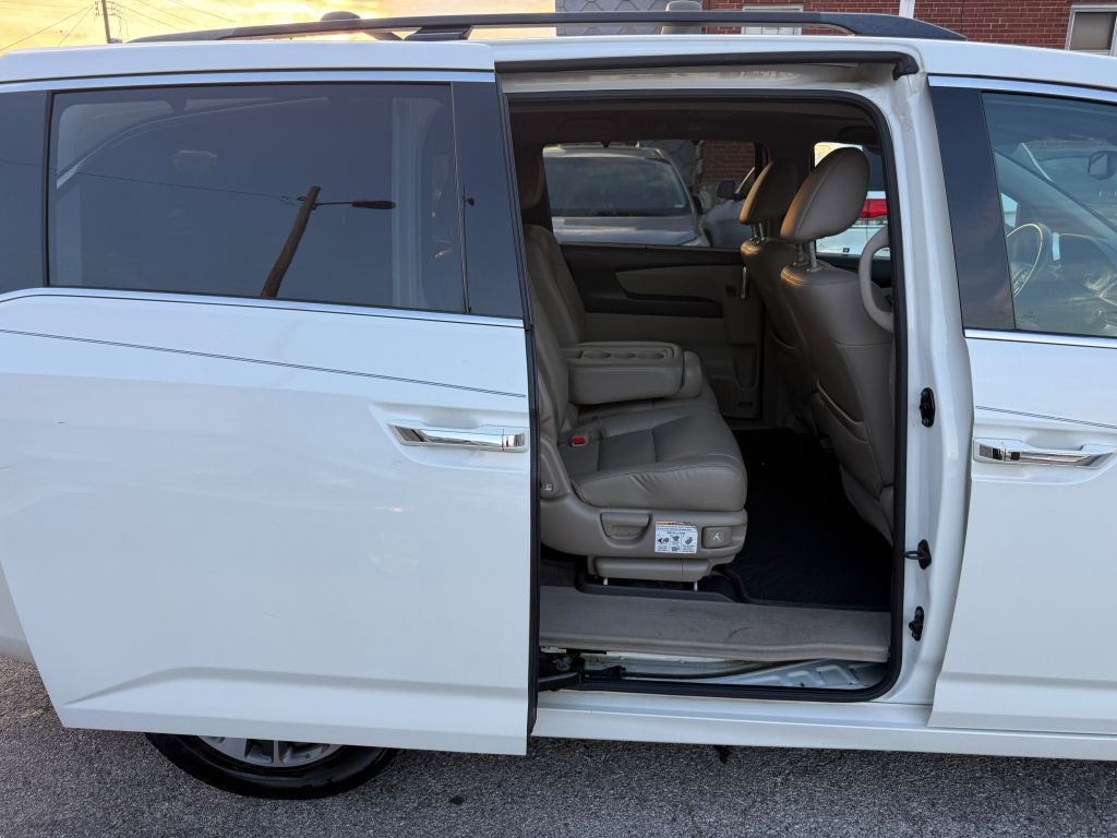 2017 Honda Odyssey Image 24