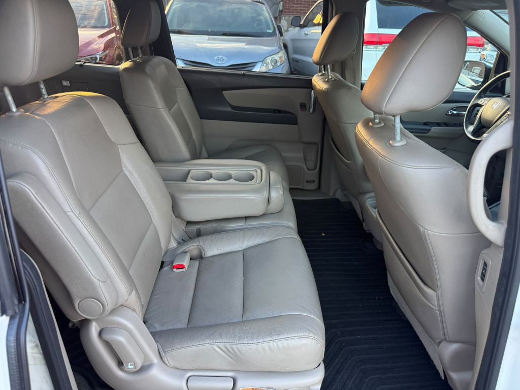 2017 Honda Odyssey Image 28