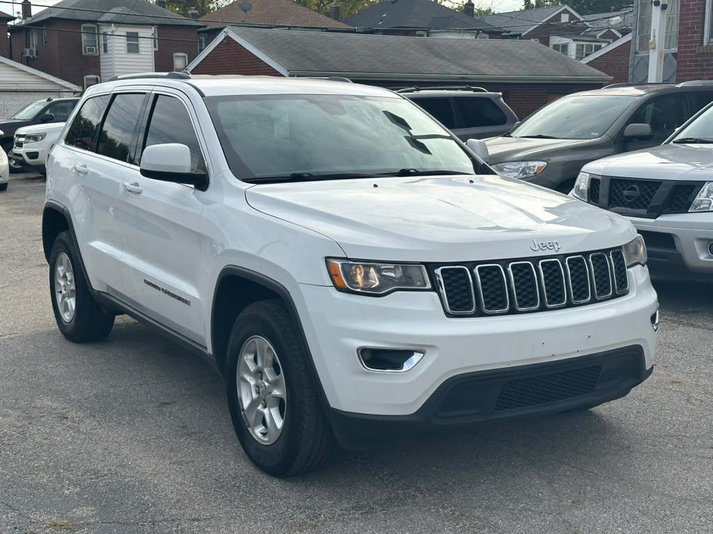 2017 Jeep Grand Cherokee Image 1