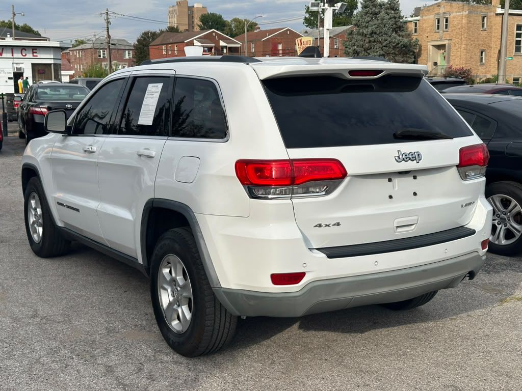 2017 Jeep Grand Cherokee Image 5