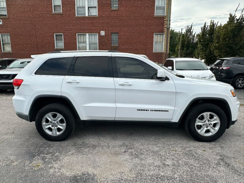 2017 Jeep Grand Cherokee Image 6