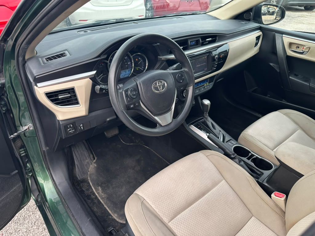 2014 Toyota Corolla Image 11