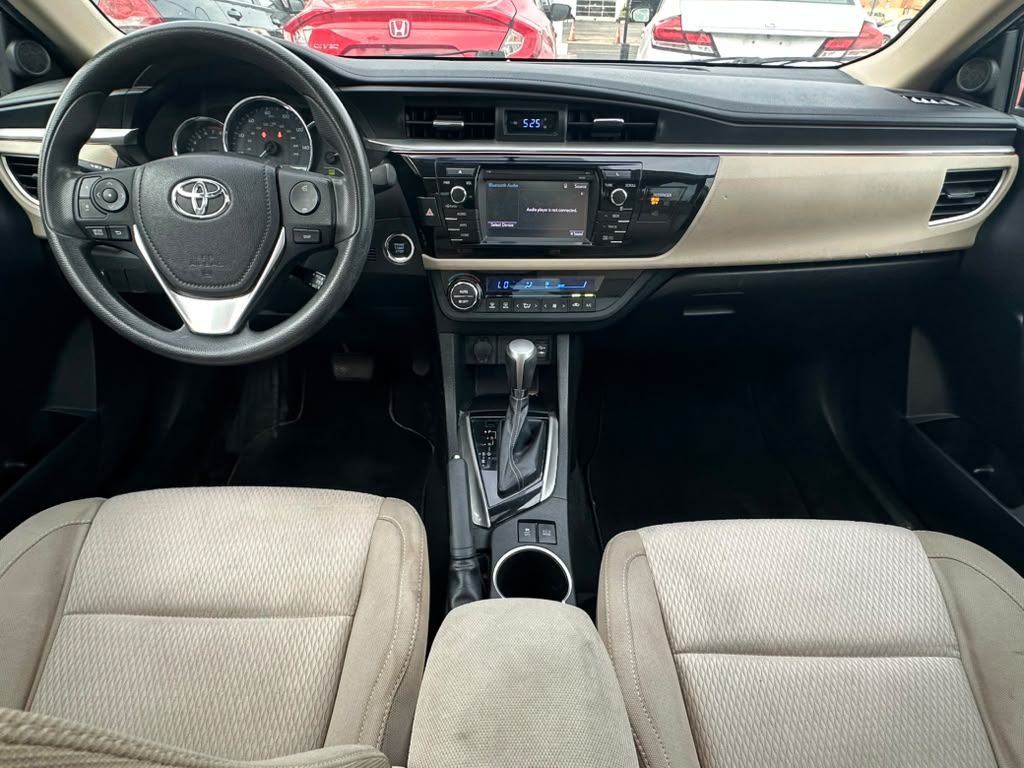 2014 Toyota Corolla Image 15