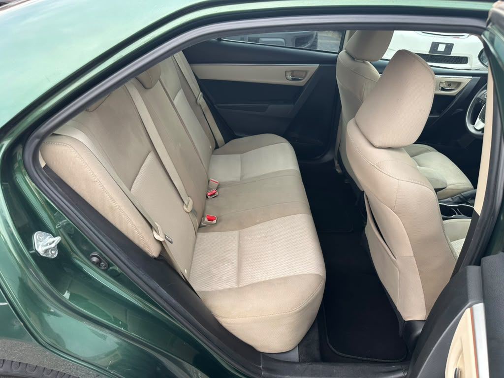 2014 Toyota Corolla Image 20