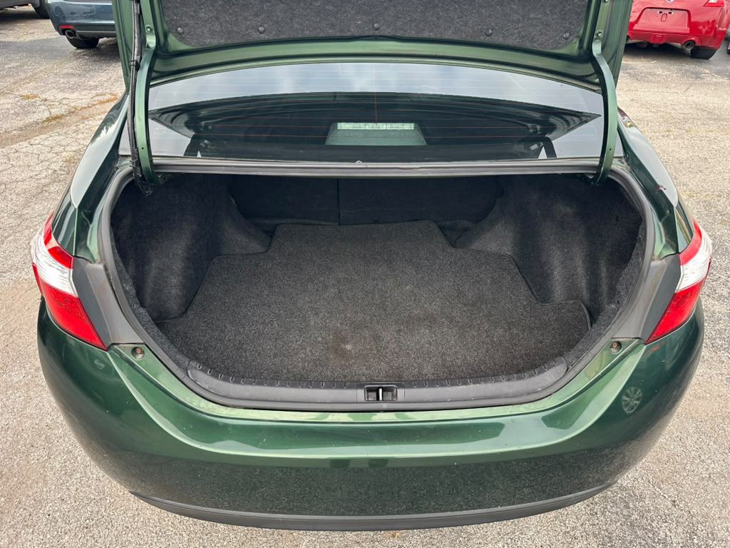 2014 Toyota Corolla Image 22