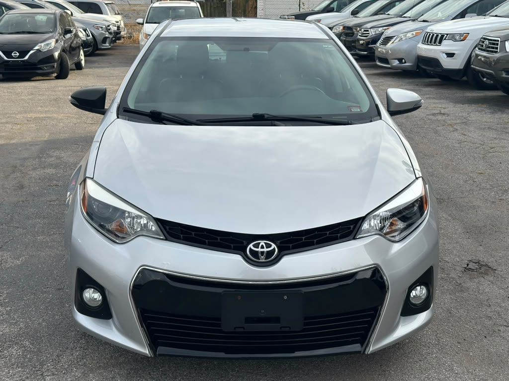 2016 Toyota Corolla Image 2