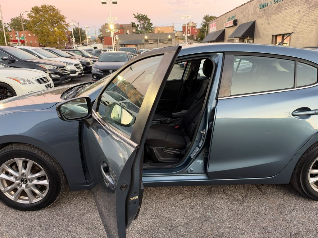 2014 Mazda Mazda3 Image 9