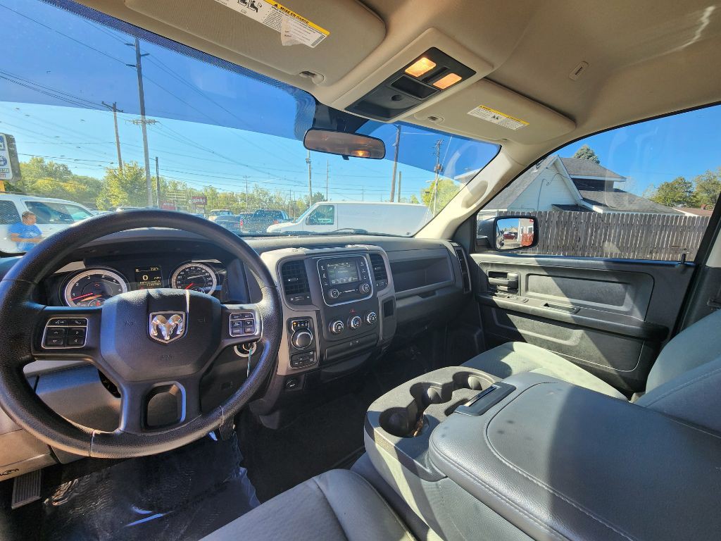 2017 RAM 1500 Image 9