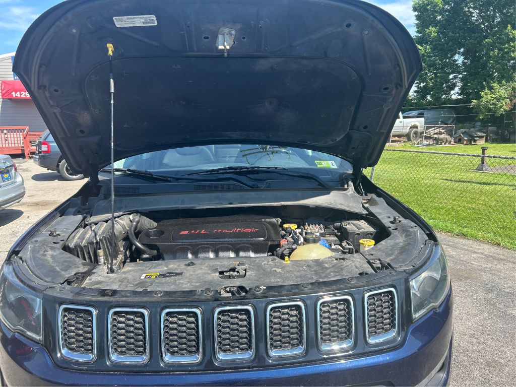 2018 Jeep Compass Image 9