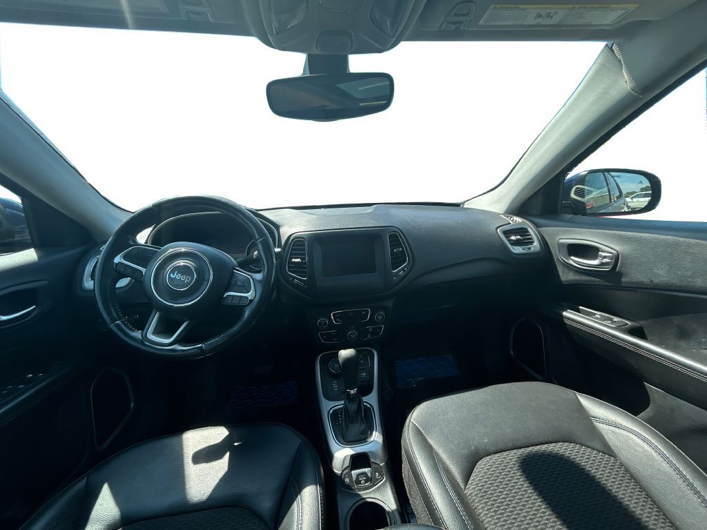 2018 Jeep Compass Image 11