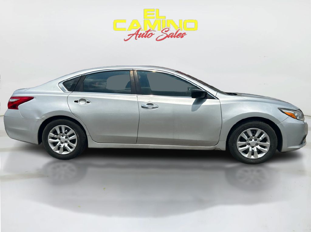 2018 Nissan Altima Image 4