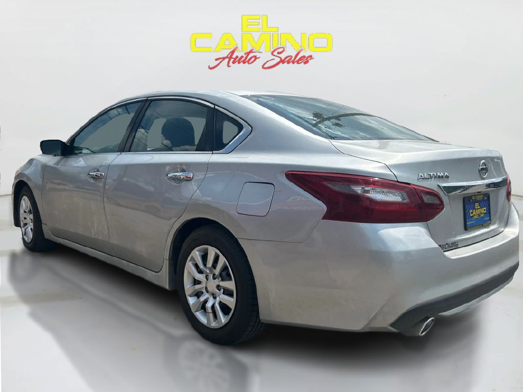 2018 Nissan Altima Image 7
