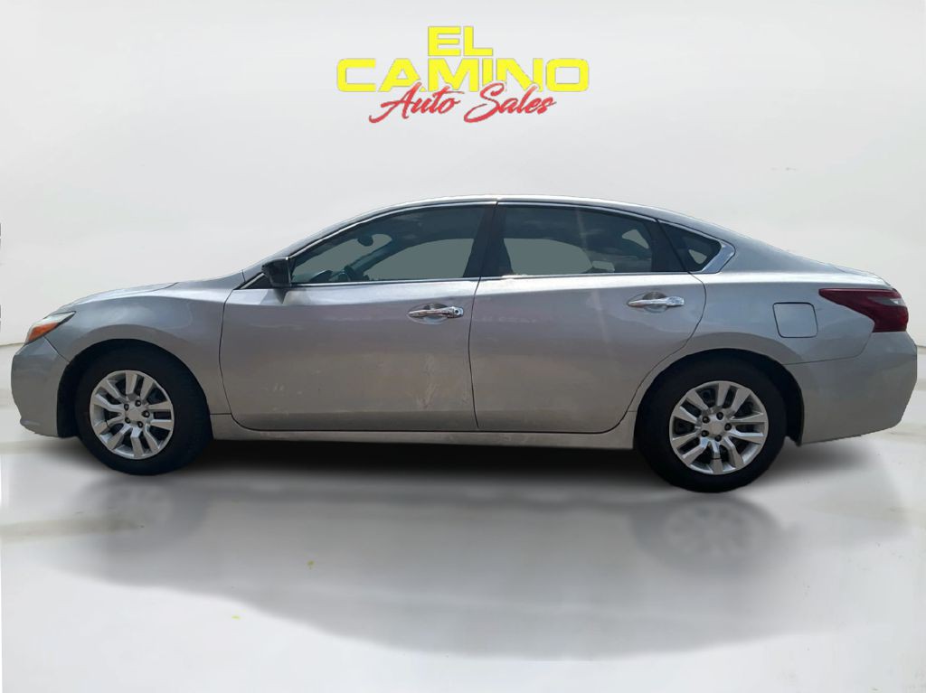 2018 Nissan Altima Image 8