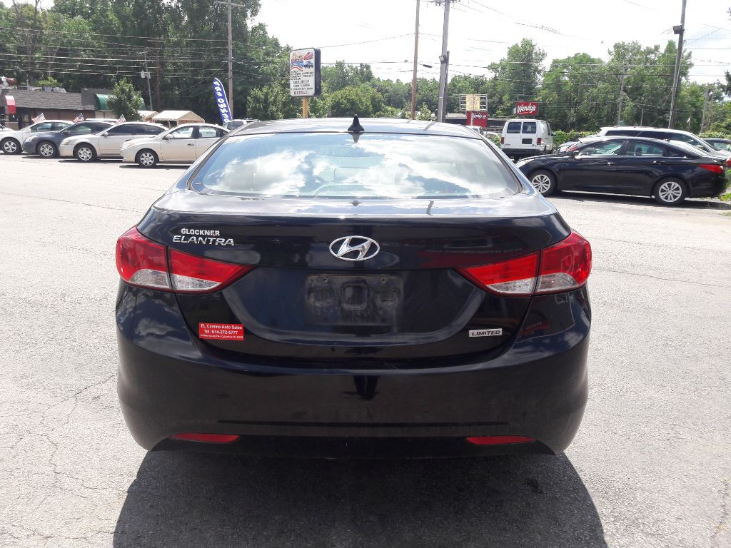 2012 Hyundai Elantra Image 9