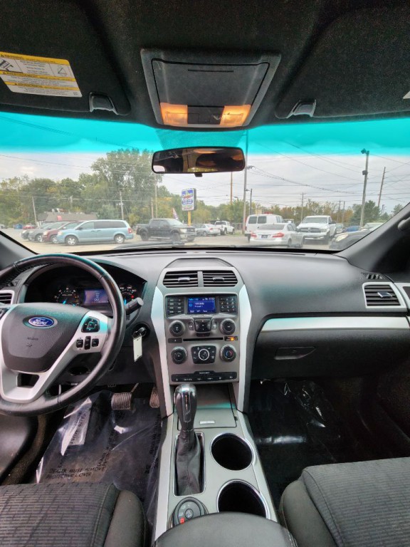2014 Ford Explorer Image 10
