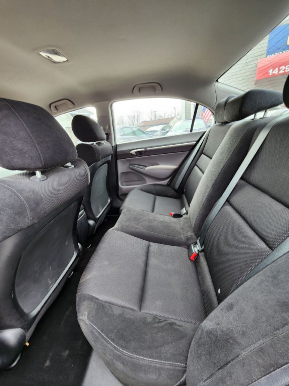 2010 Honda Civic Image 9