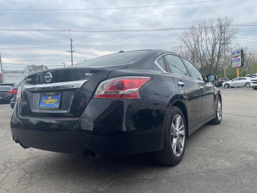 2015 Nissan Altima Image 3