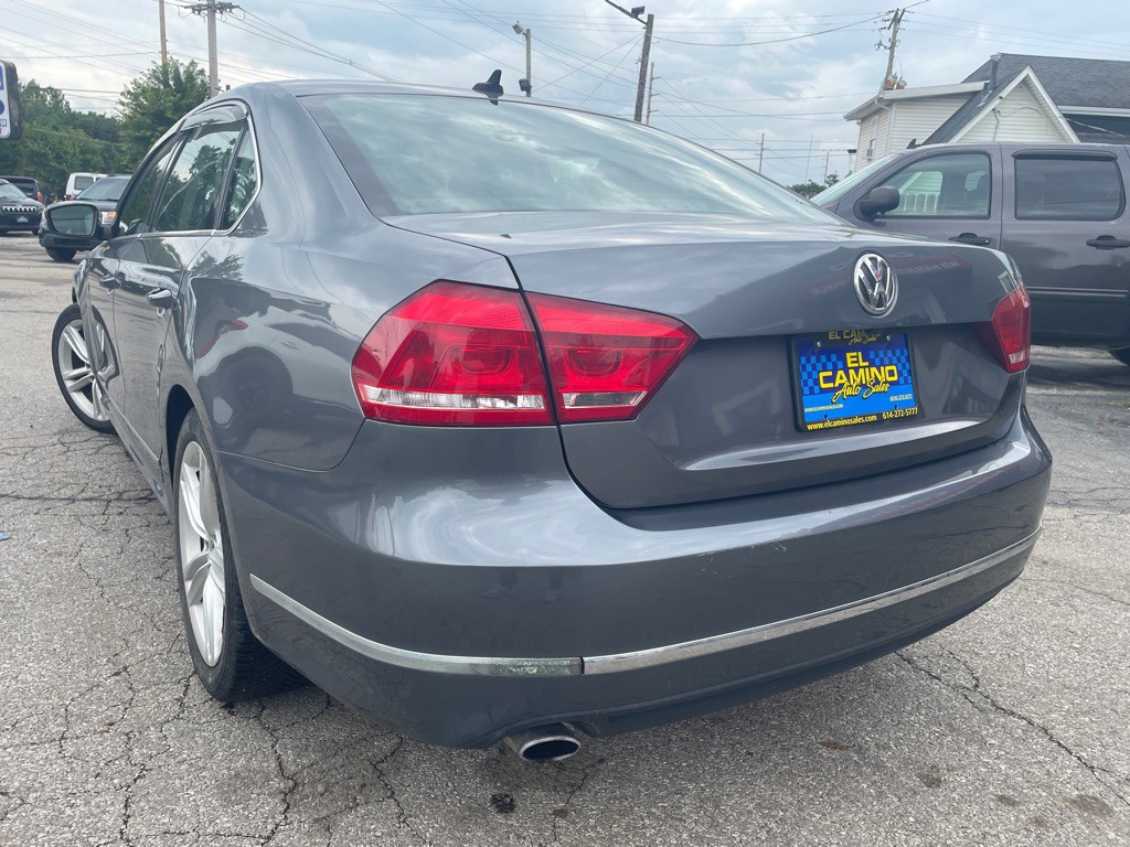 2015 Volkswagen Passat Image 7
