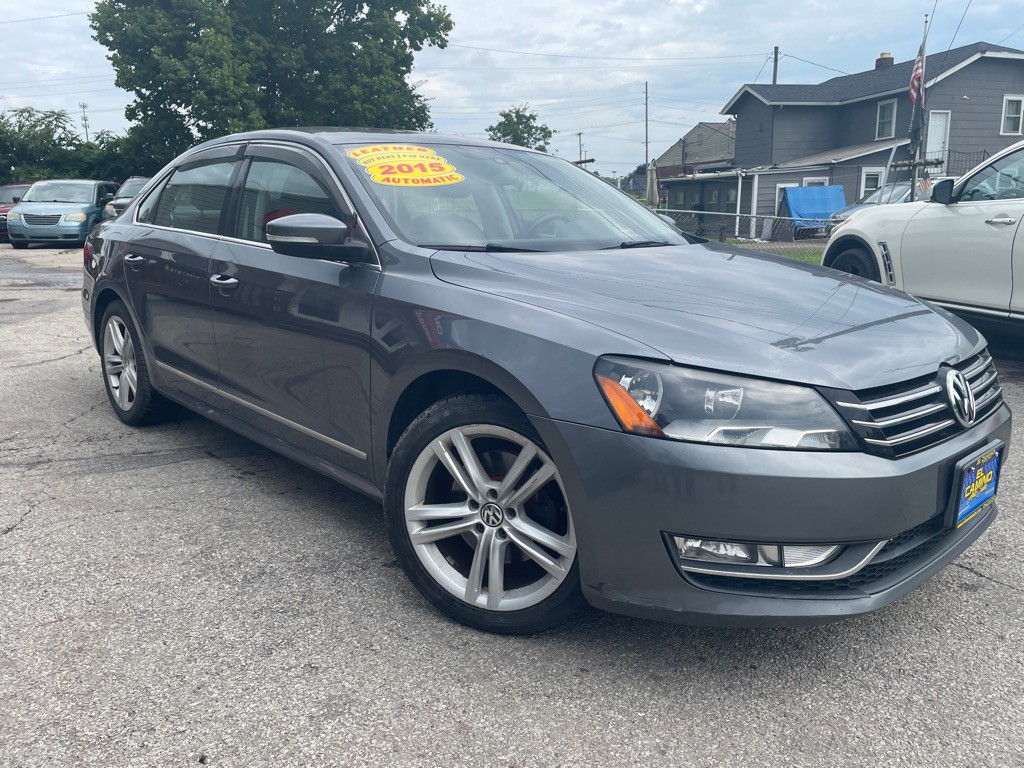 2015 Volkswagen Passat Image 2