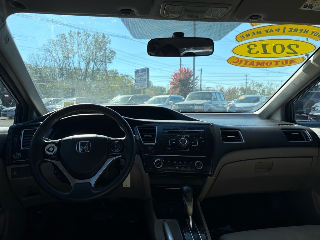2013 Honda Civic Image 18