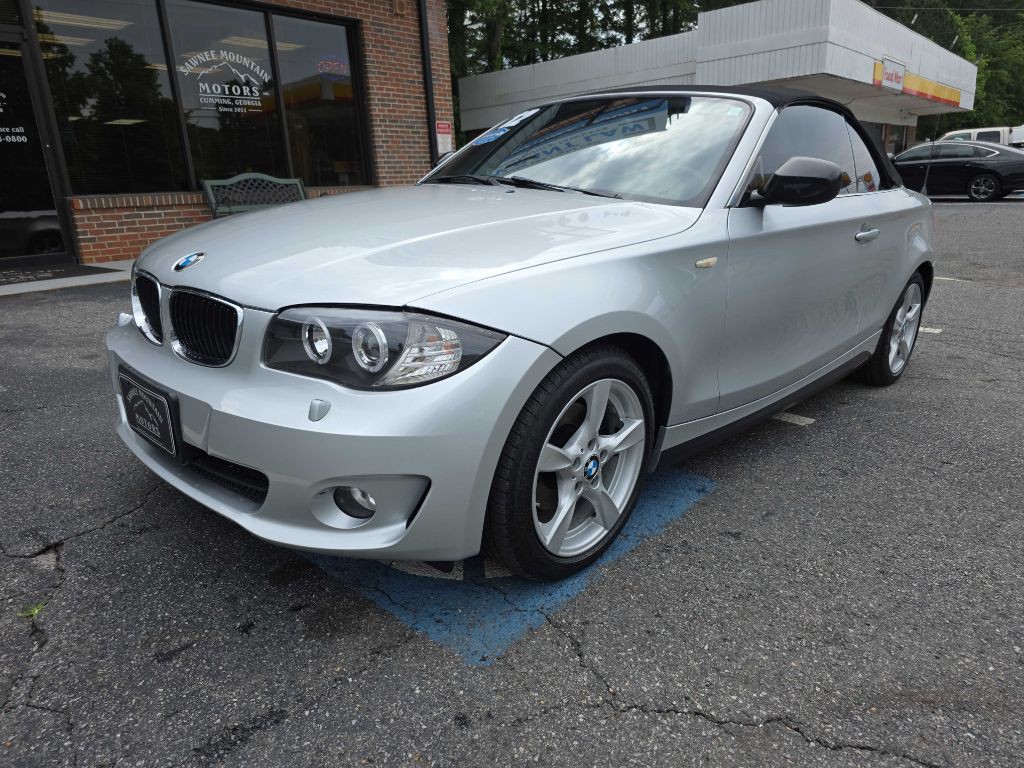 2012 BMW 1 Series Image 1