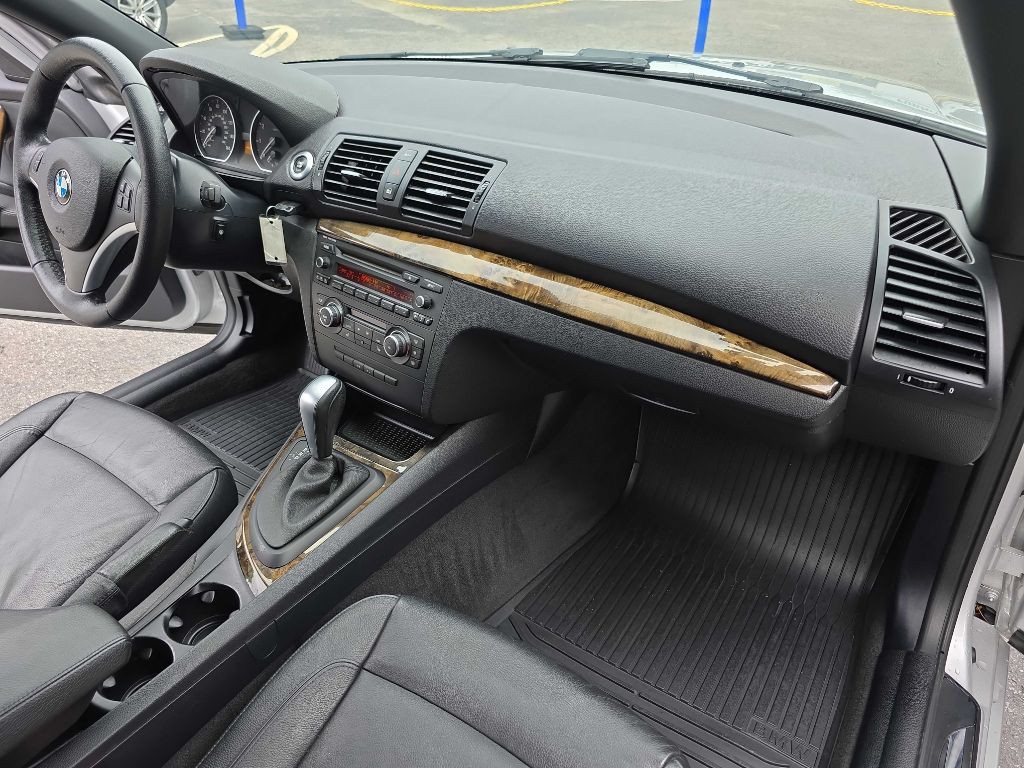 2012 BMW 1 Series Image 20