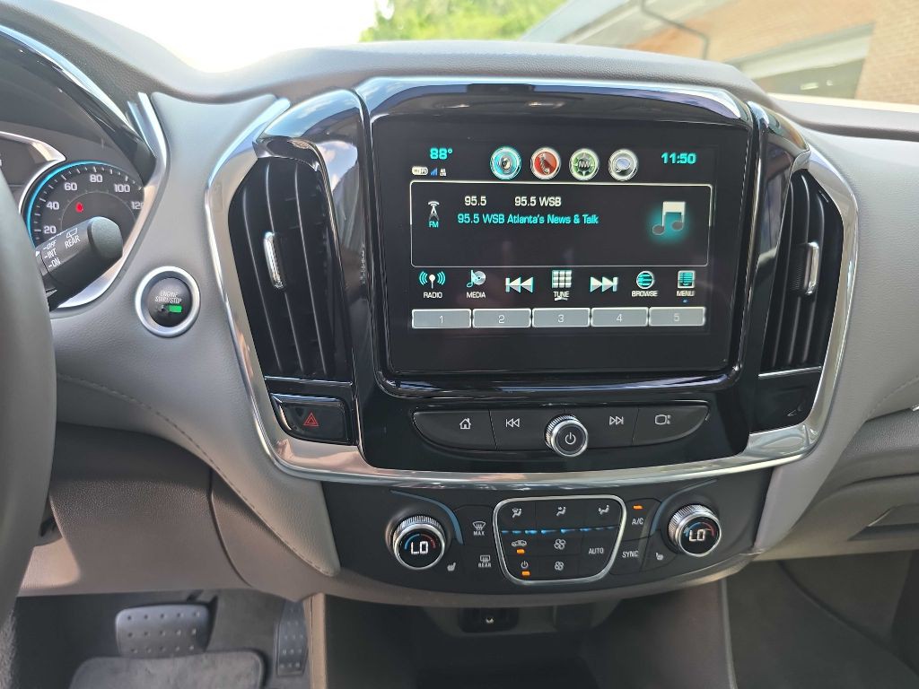 2019 Chevrolet Traverse Image 13