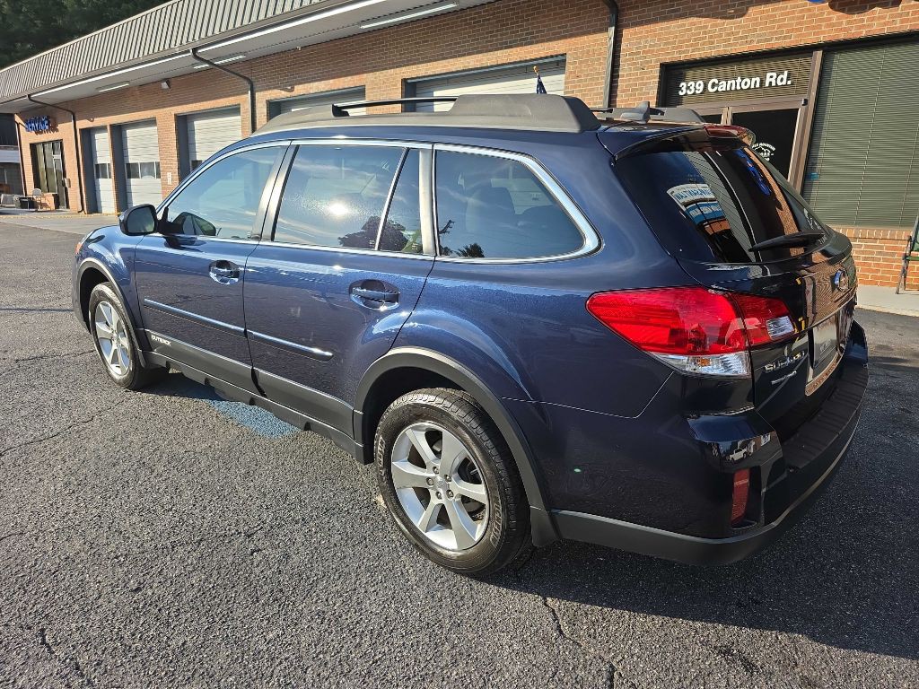 2013 Subaru Outback Image 3
