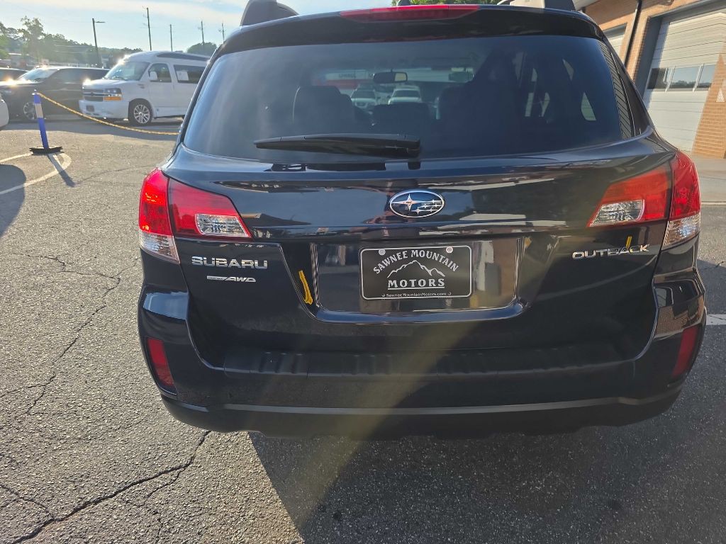 2013 Subaru Outback Image 4