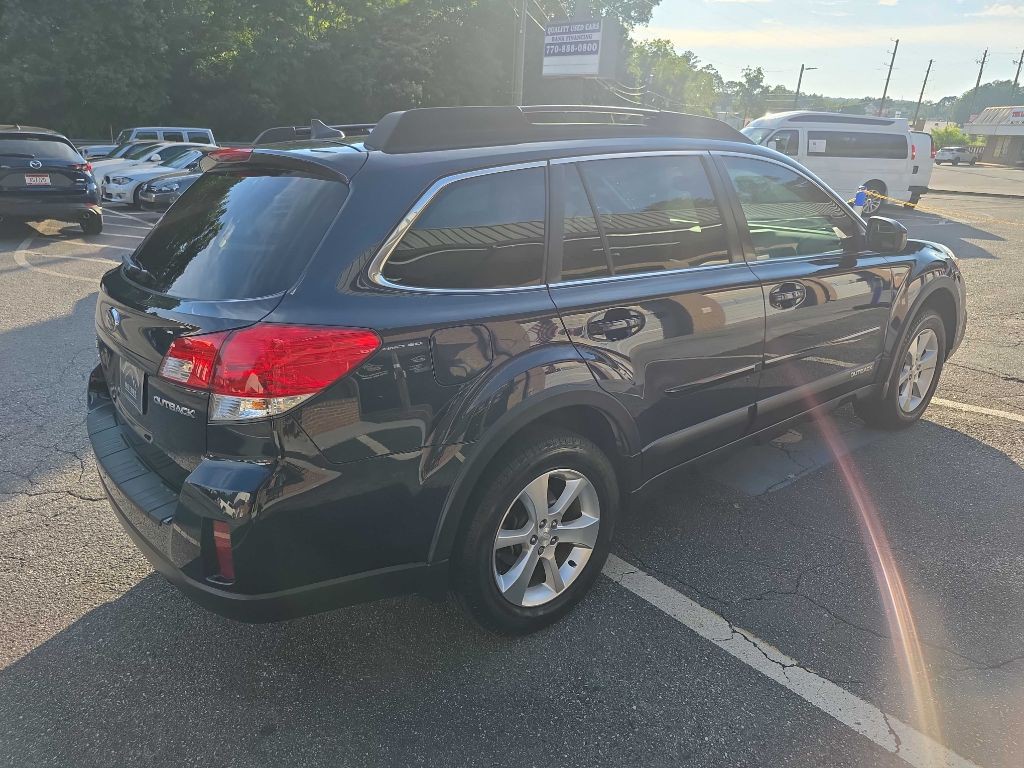 2013 Subaru Outback Image 5