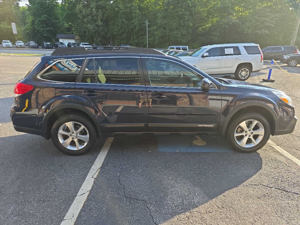 2013 Subaru Outback Image 6