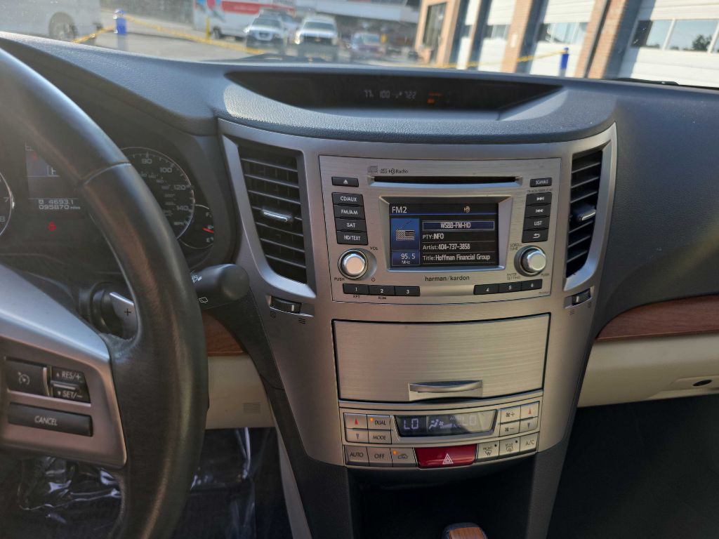 2013 Subaru Outback Image 15