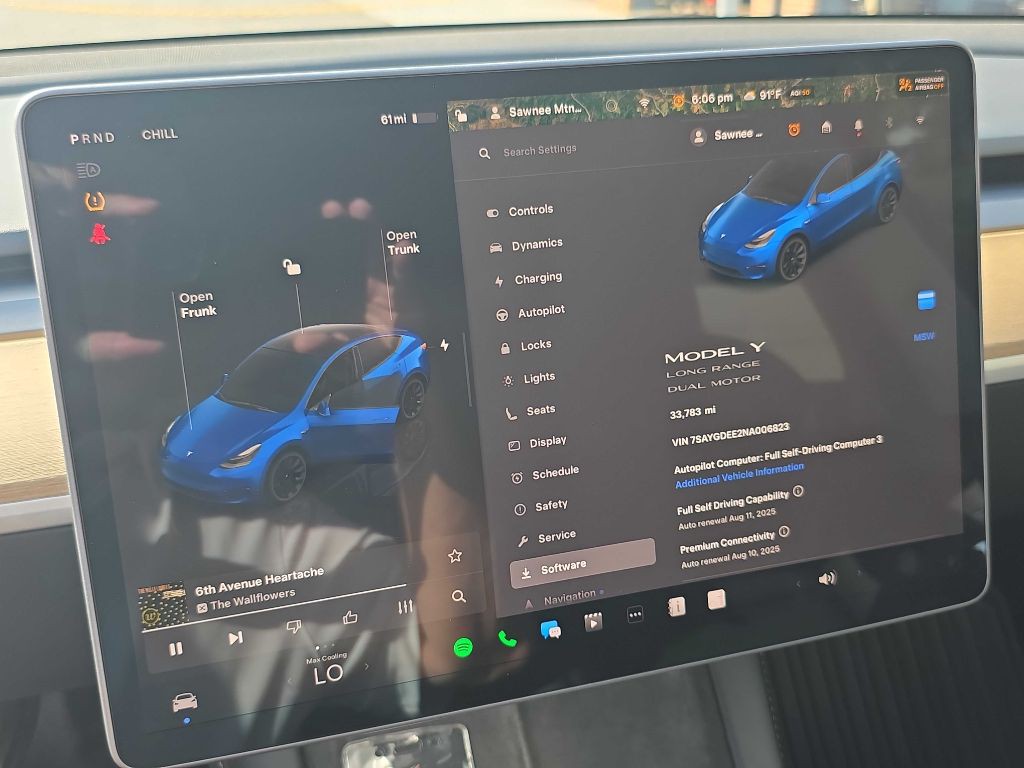 2022 Tesla Model Y Image 12