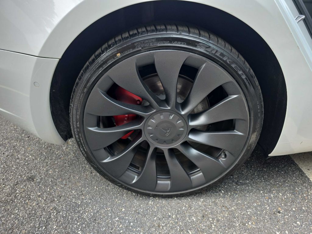 2022 Tesla Model 3 Image 27