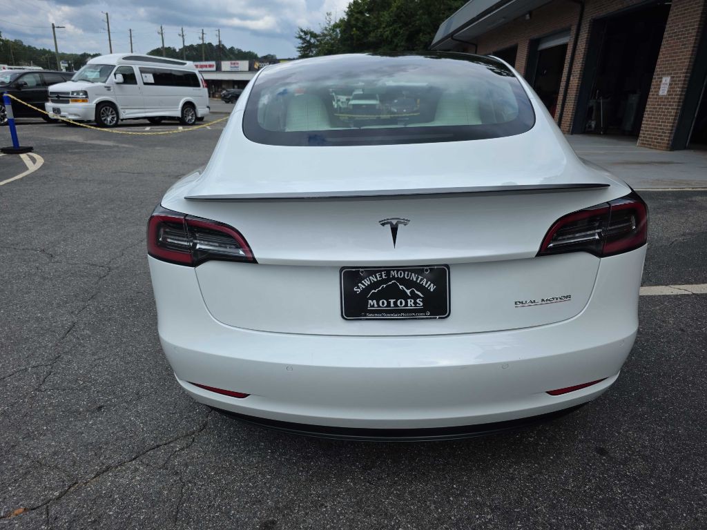 2022 Tesla Model 3 Image 4
