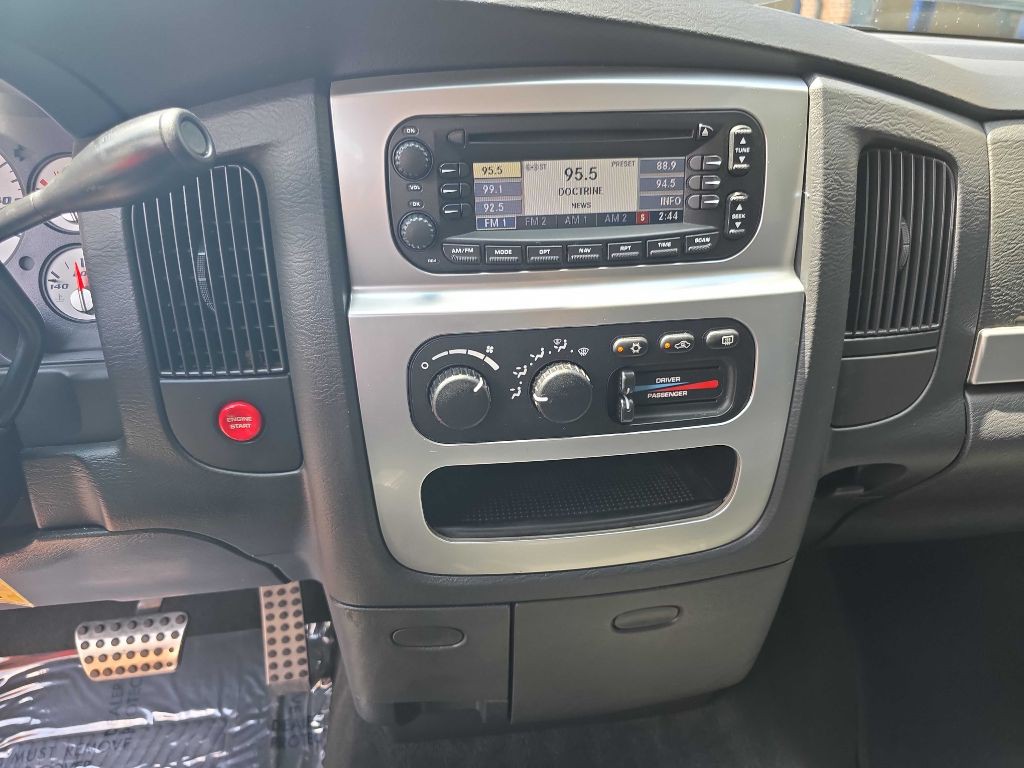 2005 Dodge Ram 1500 Image 15
